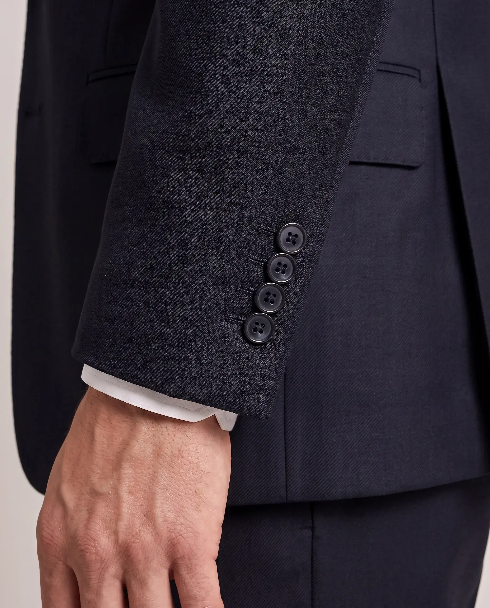 Midnight Navy Business Suit - sleeve buttons detail